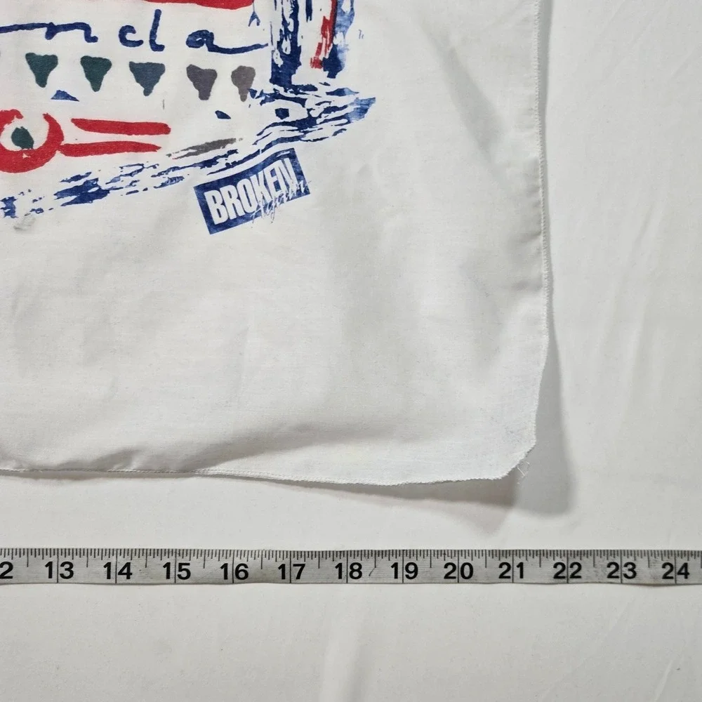 VTG 90s Graphic Bandana White Cotton Uthanda Abstract Streetwear Broken Records